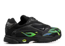 Load image into Gallery viewer, Nike Zoom Streak Spectrum Plus Supreme Black
